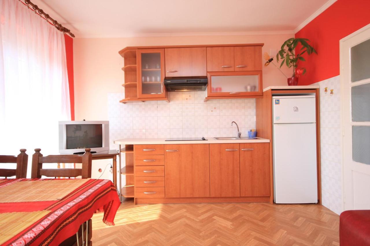 Apartments With A Parking Space Lovran, Opatija - 7713 Ngoại thất bức ảnh